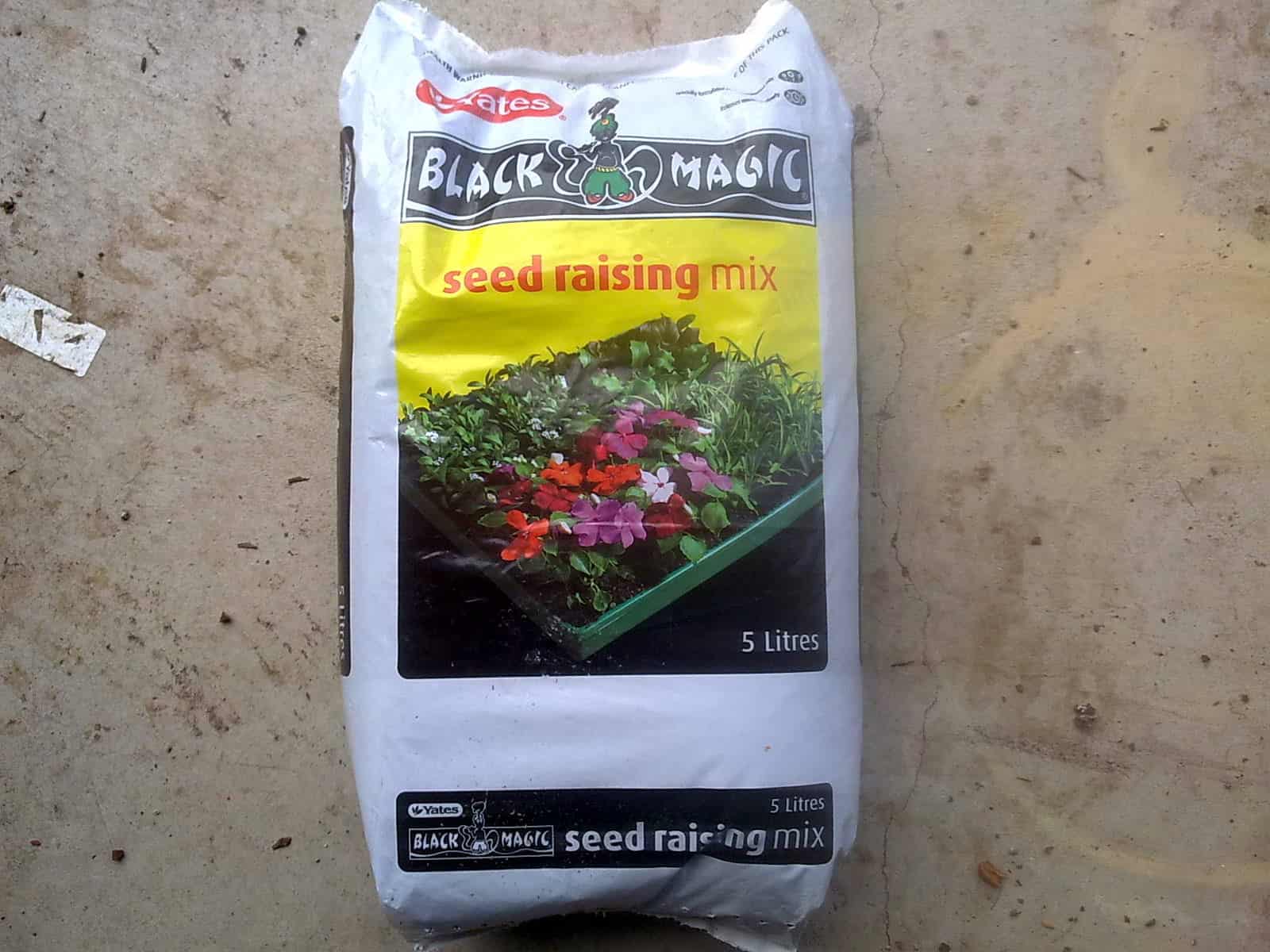 Bag of Yates black magic seed raising mix